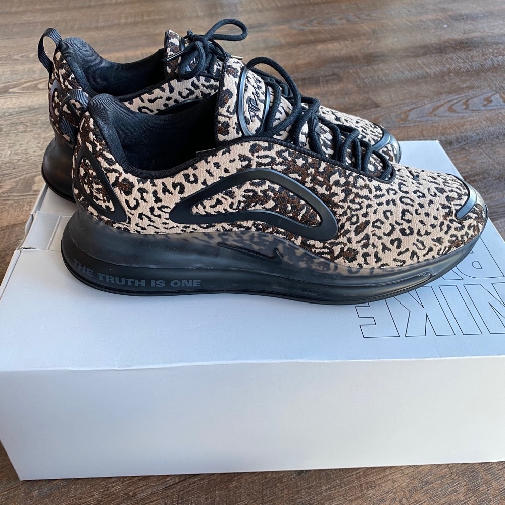 MAHARISHI: Nike Air Max 720 By You Sneakers